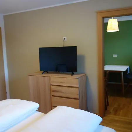 Steinkellner * Tröpolach